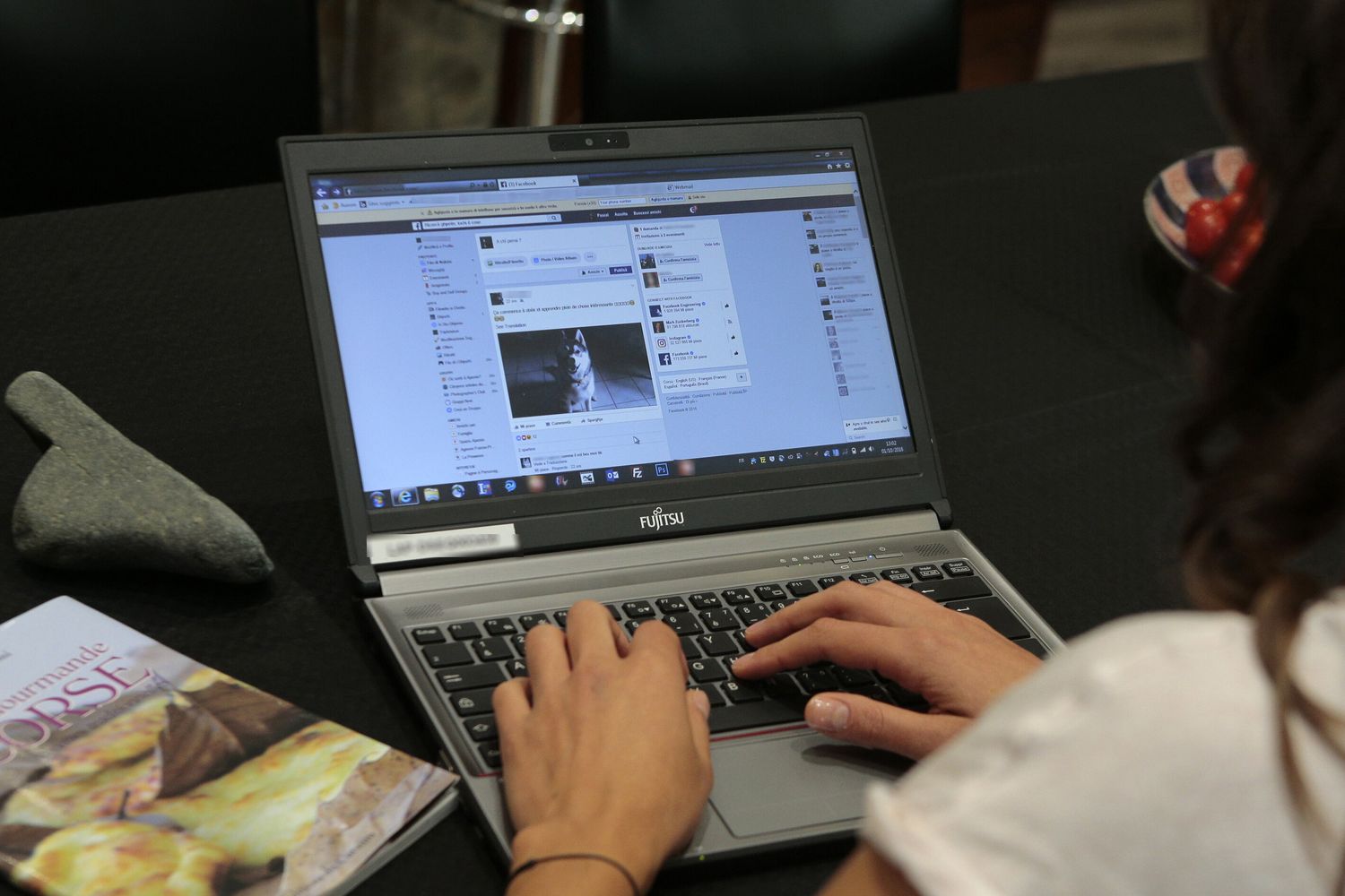 Facebook, social network, computer, pc, internet