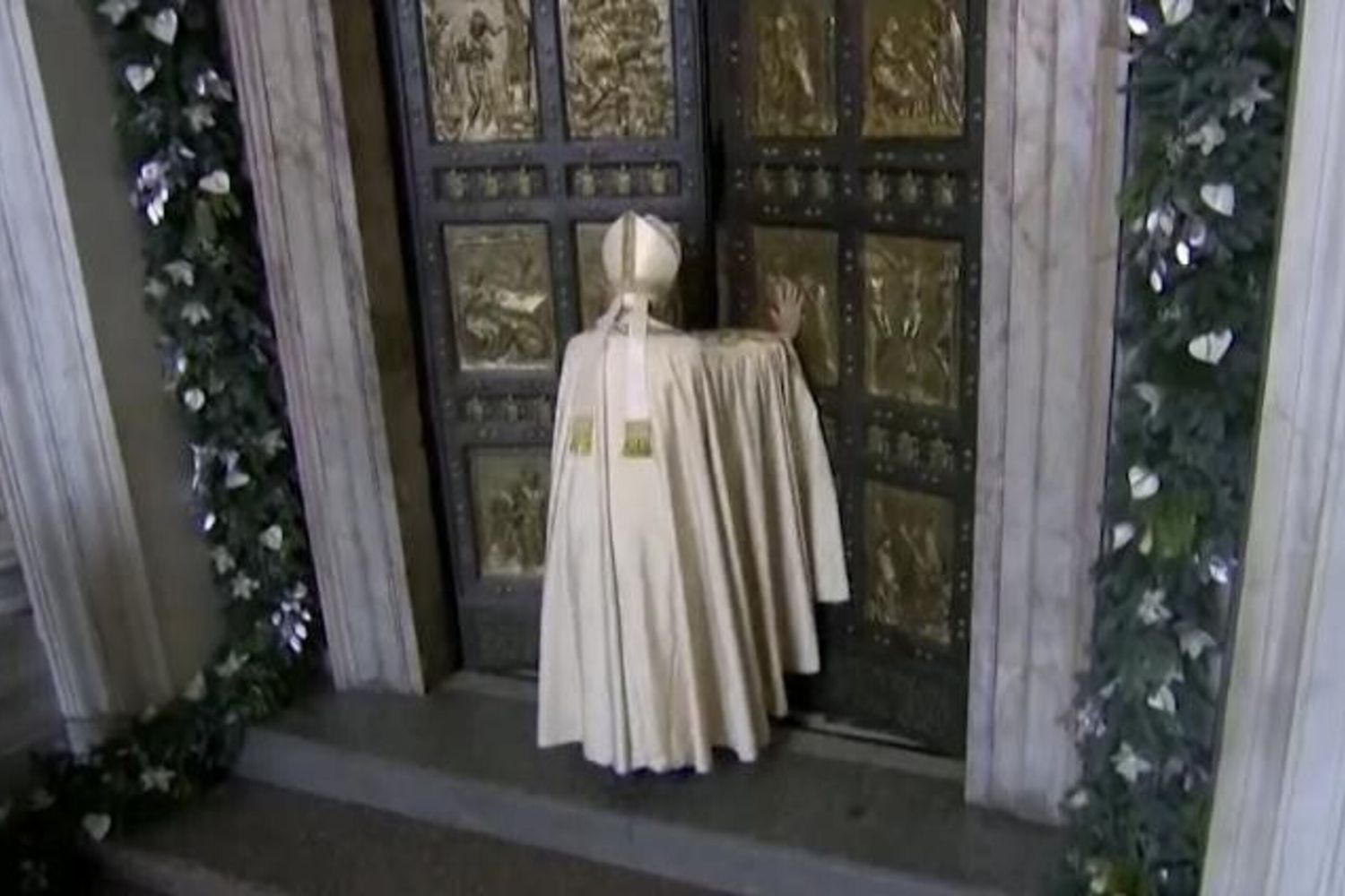 Quanti sono i Pontefici morti durante il Giubileo?