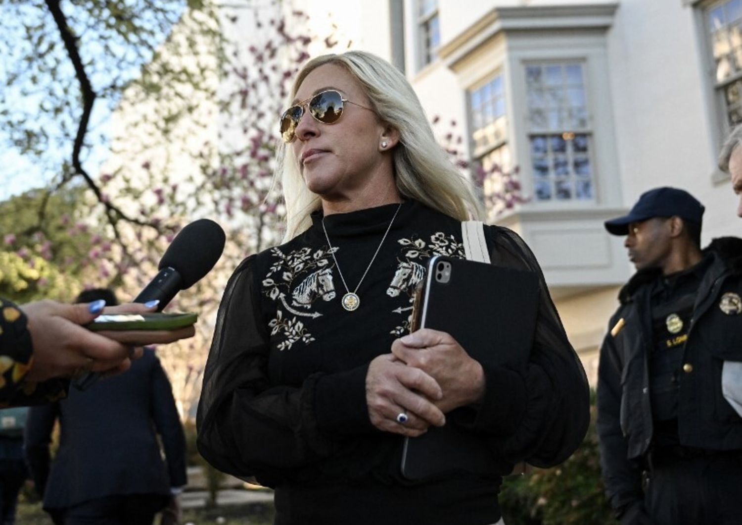 Deputata trumpiana esulta per la morte del Papa