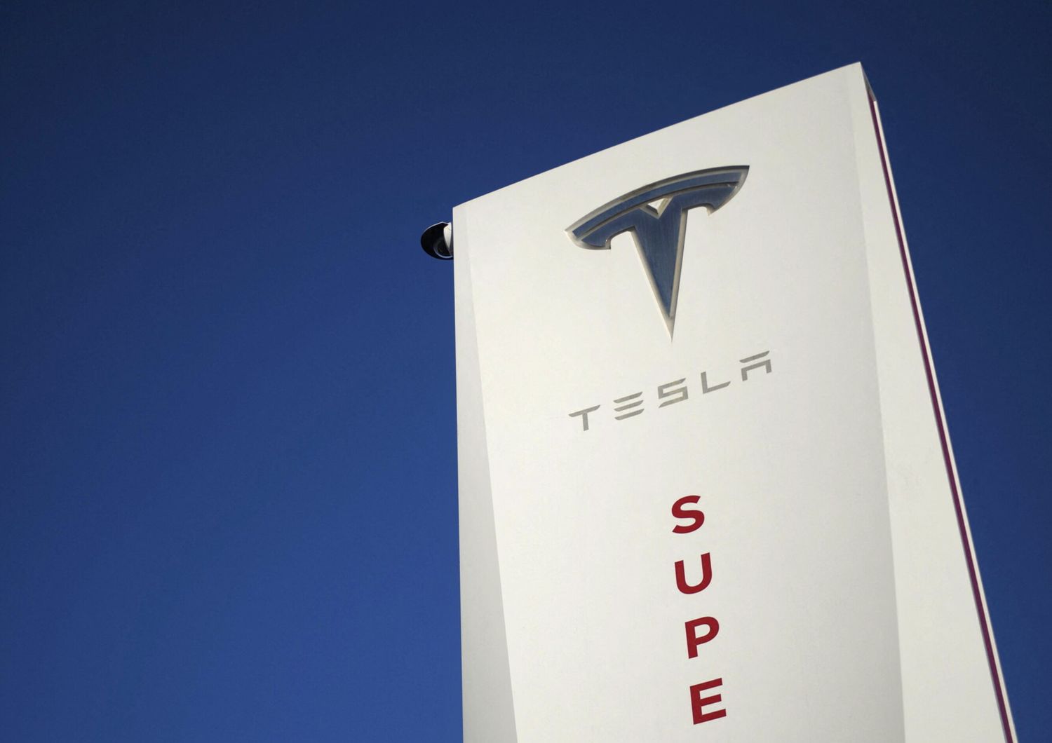 Tesla&nbsp;