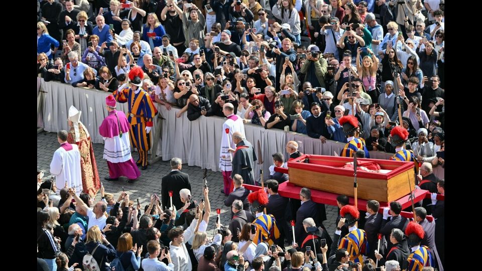 Traslazione della salma di Papa Francesco