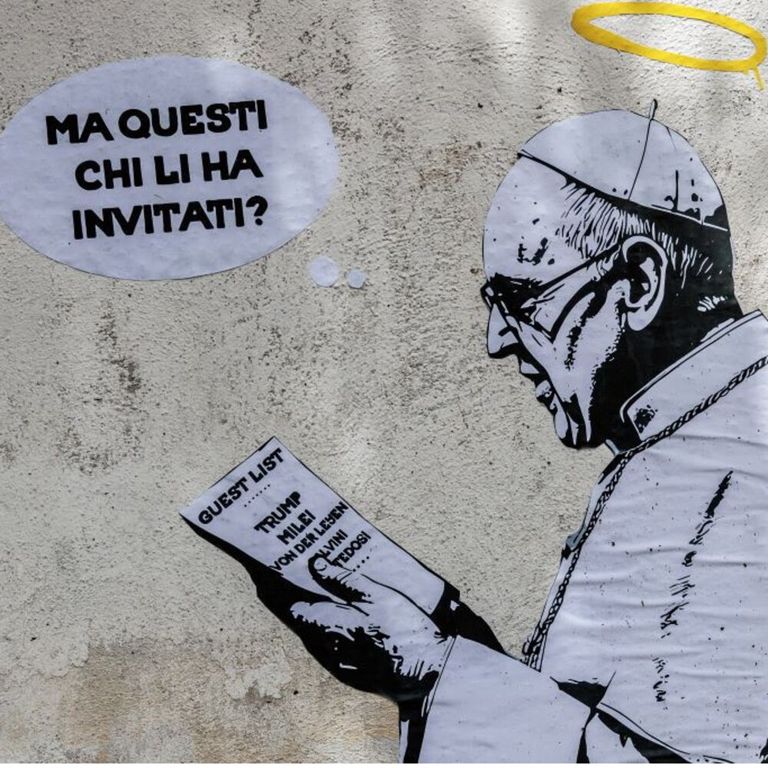 Murale Laika Papa Francesco