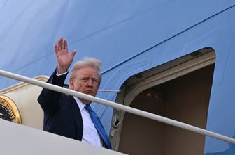 Trump: "Il Papa? Un tipo fantastico"