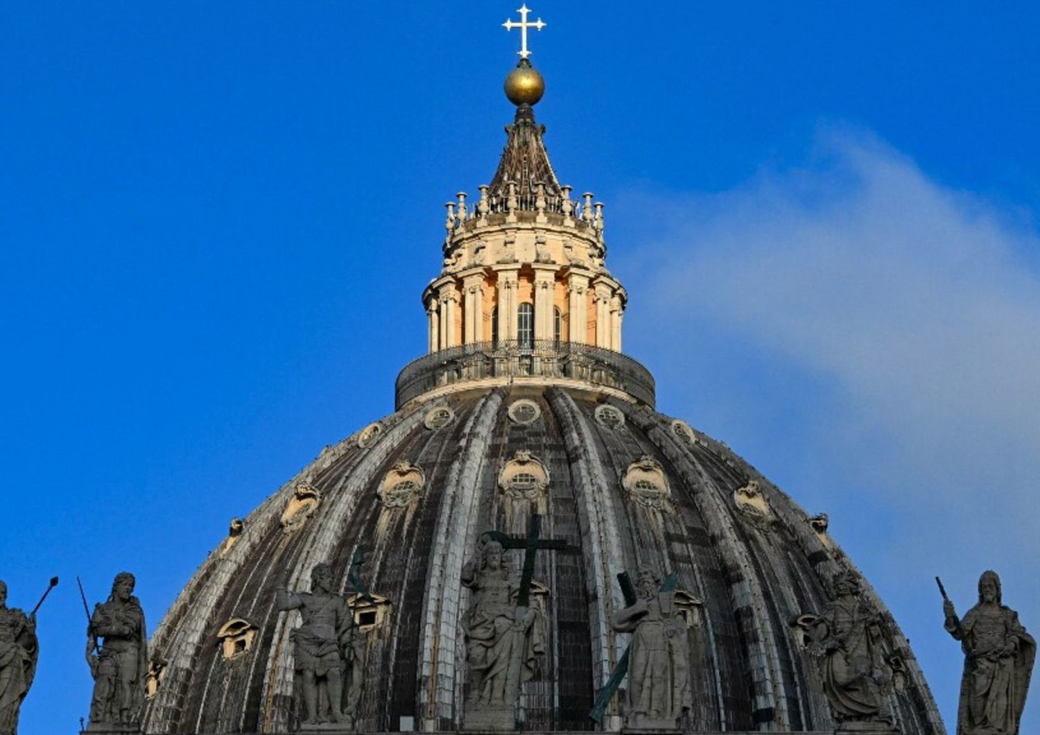 Messa esequiale in piazza Salus Populi Romani