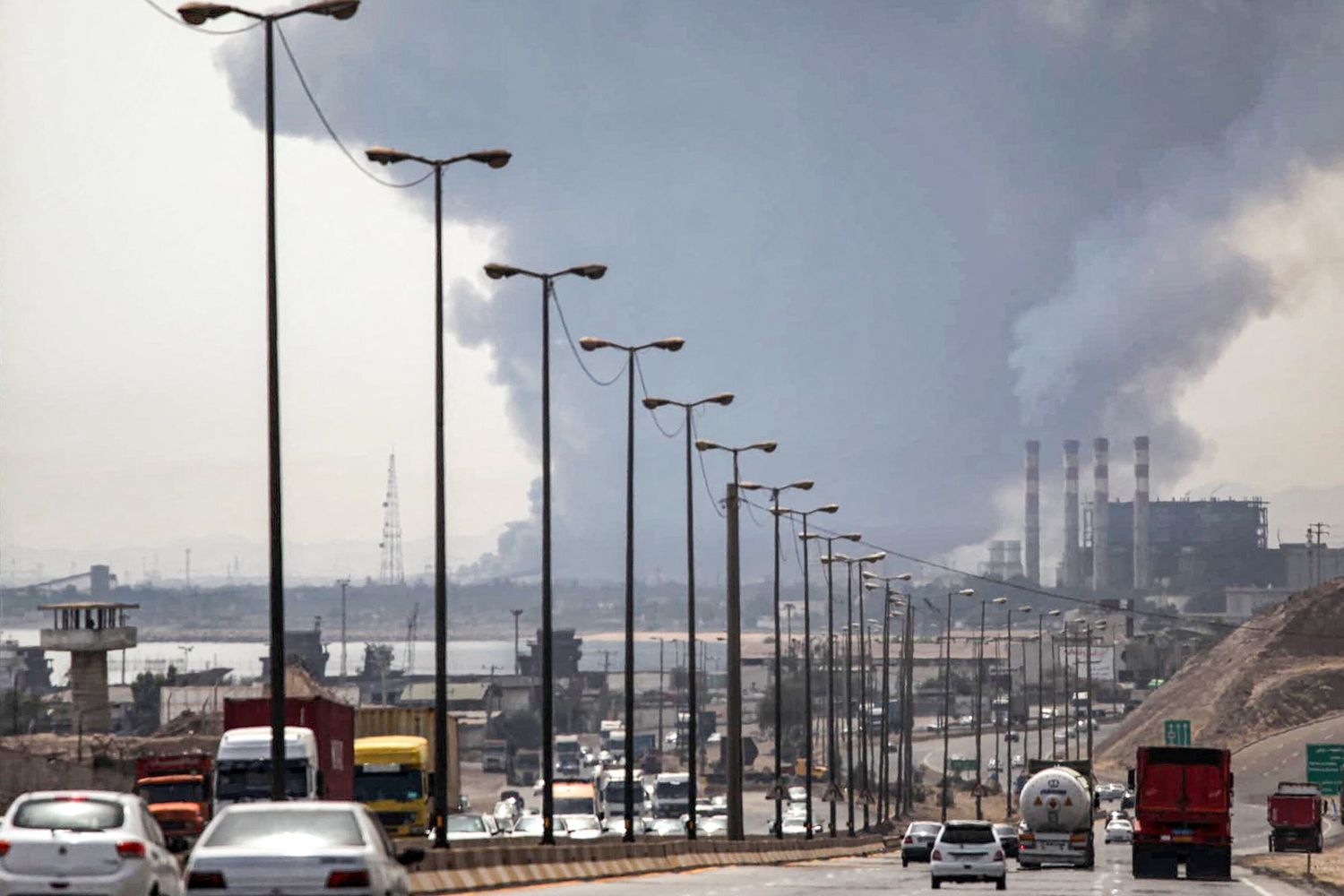 Si aggrava il bilancio dell'esplosione al porto di Shahid Rajaee