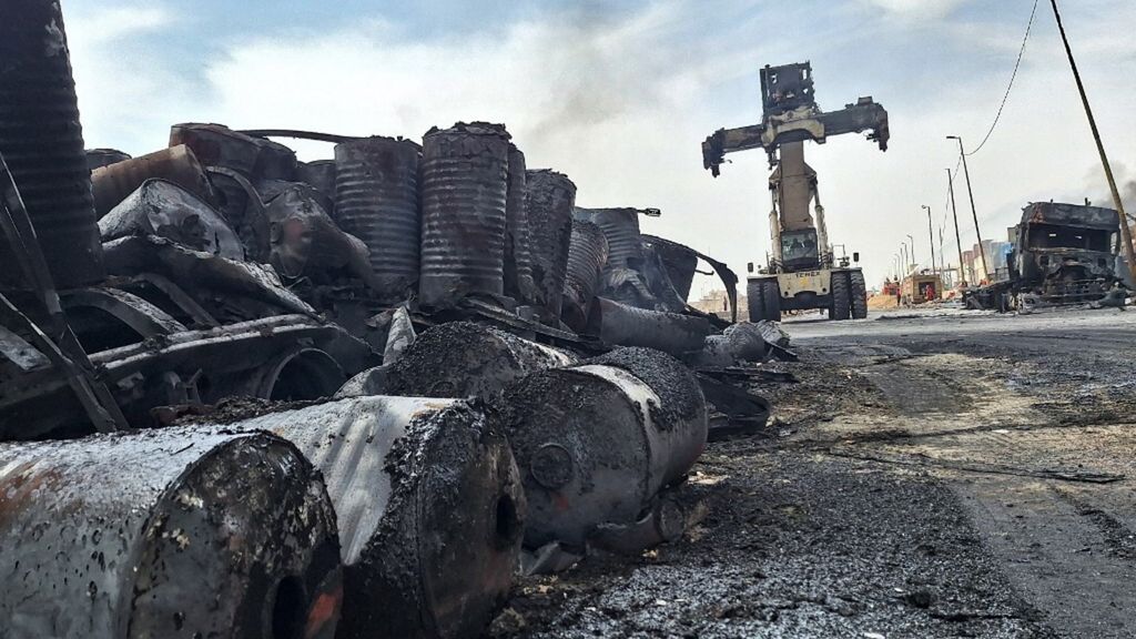 Esplosione al porto di Shahid Rajai in Iran, 40 morti e oltre 1.000 feriti