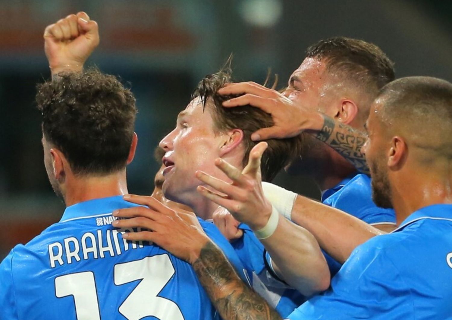 McTominay firma la vetta solitaria. Napoli-Torino 2-0