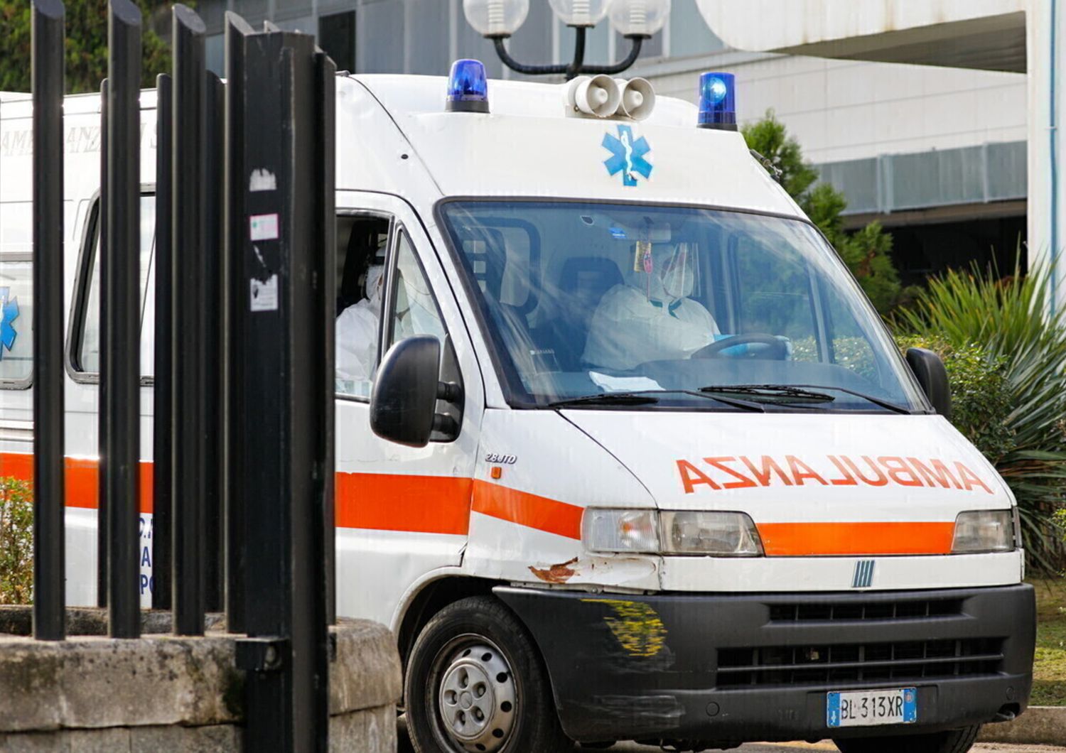 Precipita da una finestra, bambino di 11 anni muore a Roma