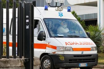 Precipita da una finestra, bambino di 11 anni muore a Roma