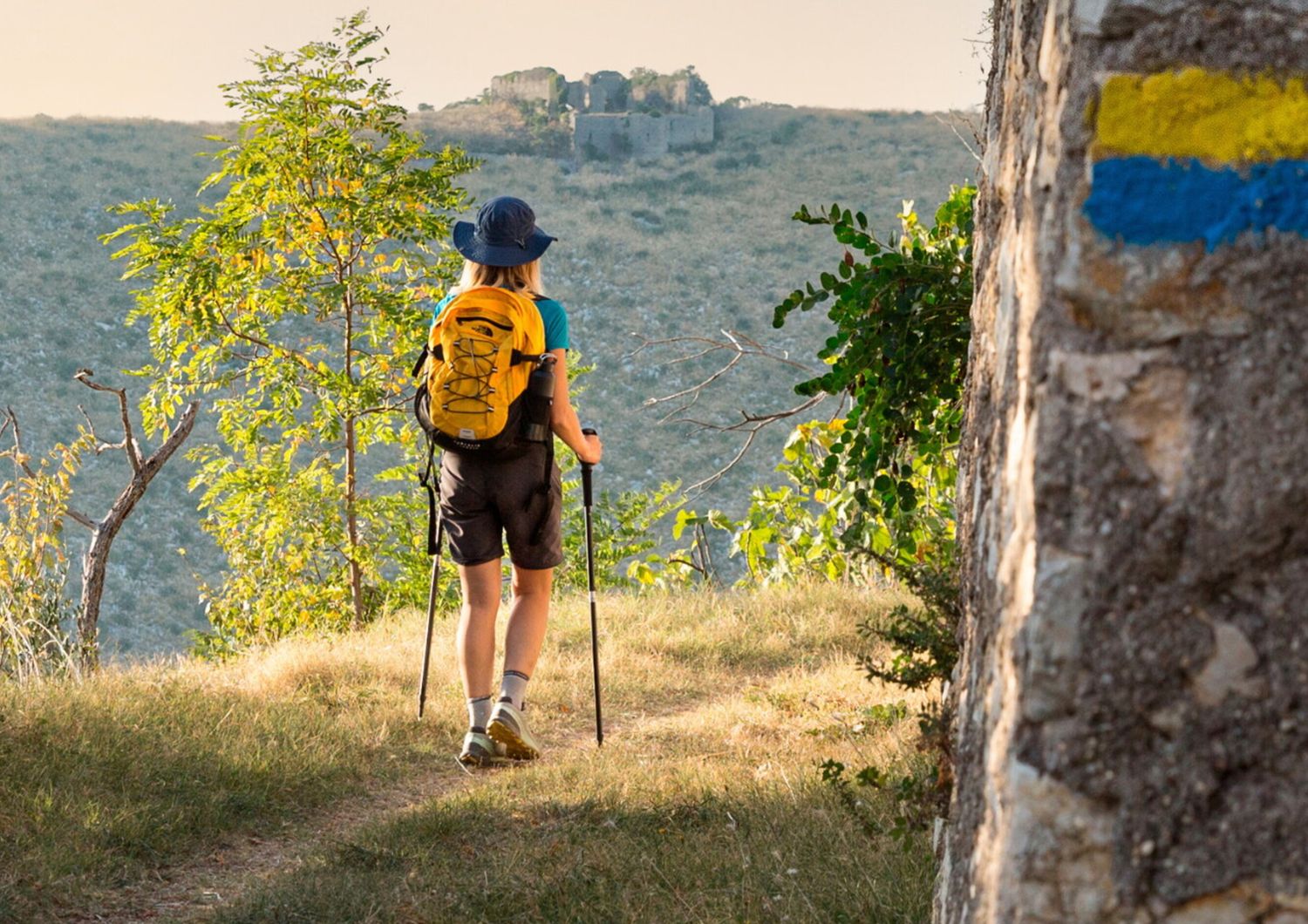 cammini aperti escursioni natura borghi