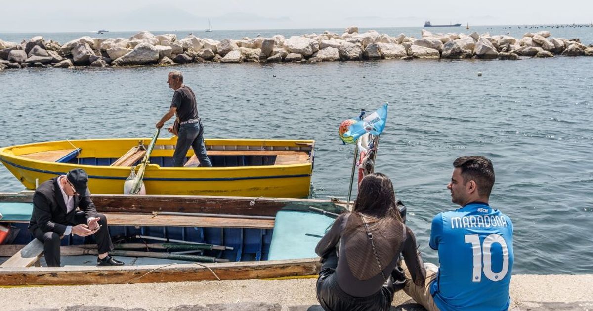 Dalle sigarette a domicilio ai taxi a 5 euro, gli 