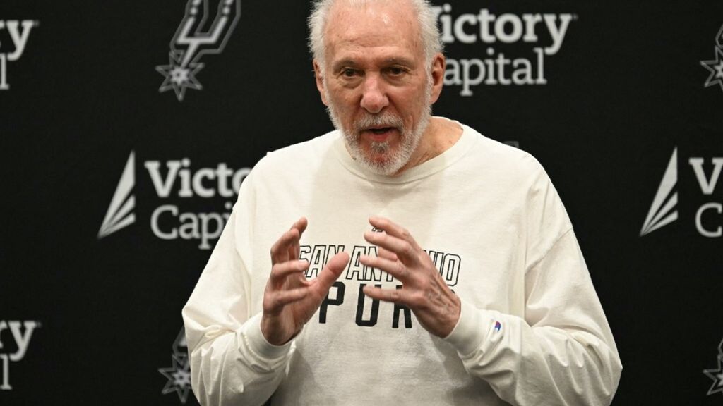 Si ritira il coach più longevo e carismatico della Nba