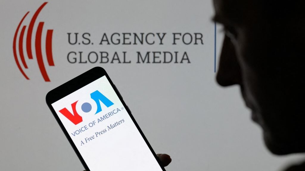 La radio storica Voice of America resta in silenzio
