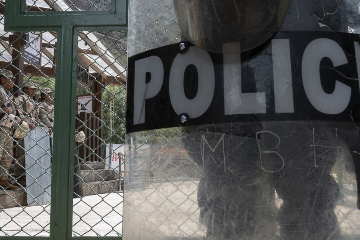 Tredici minatori rapiti trovati morti in Perù