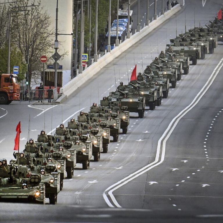 V-Day: Putin a Mosca con i leader anti-Occidente. Ecco le presenze europee