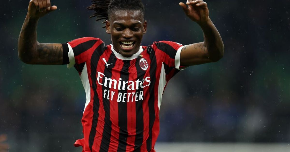 Il Milan batte il Genoa in un minuto: decidono Leao e l