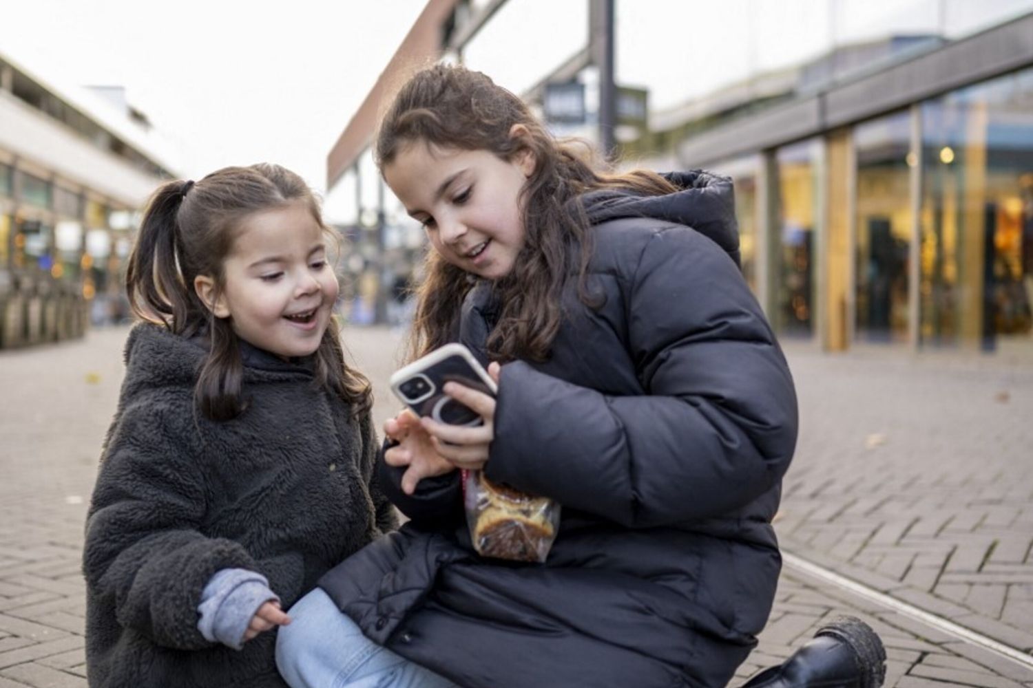 Nuova Zelanda vieta i social ai minori di 16 anni