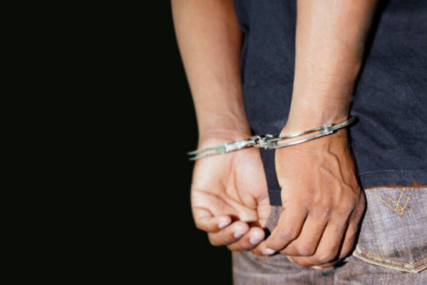 Arresto, manette, marocchino, arabo