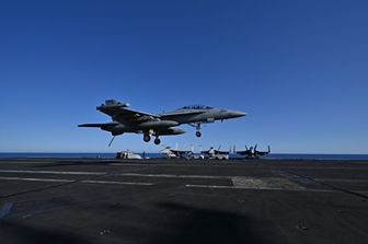 Un caccia F/A-18 Hornet