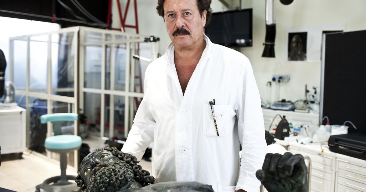 Il restauratore dei Bronzi di Riace: "Trafugamento? Solo l
