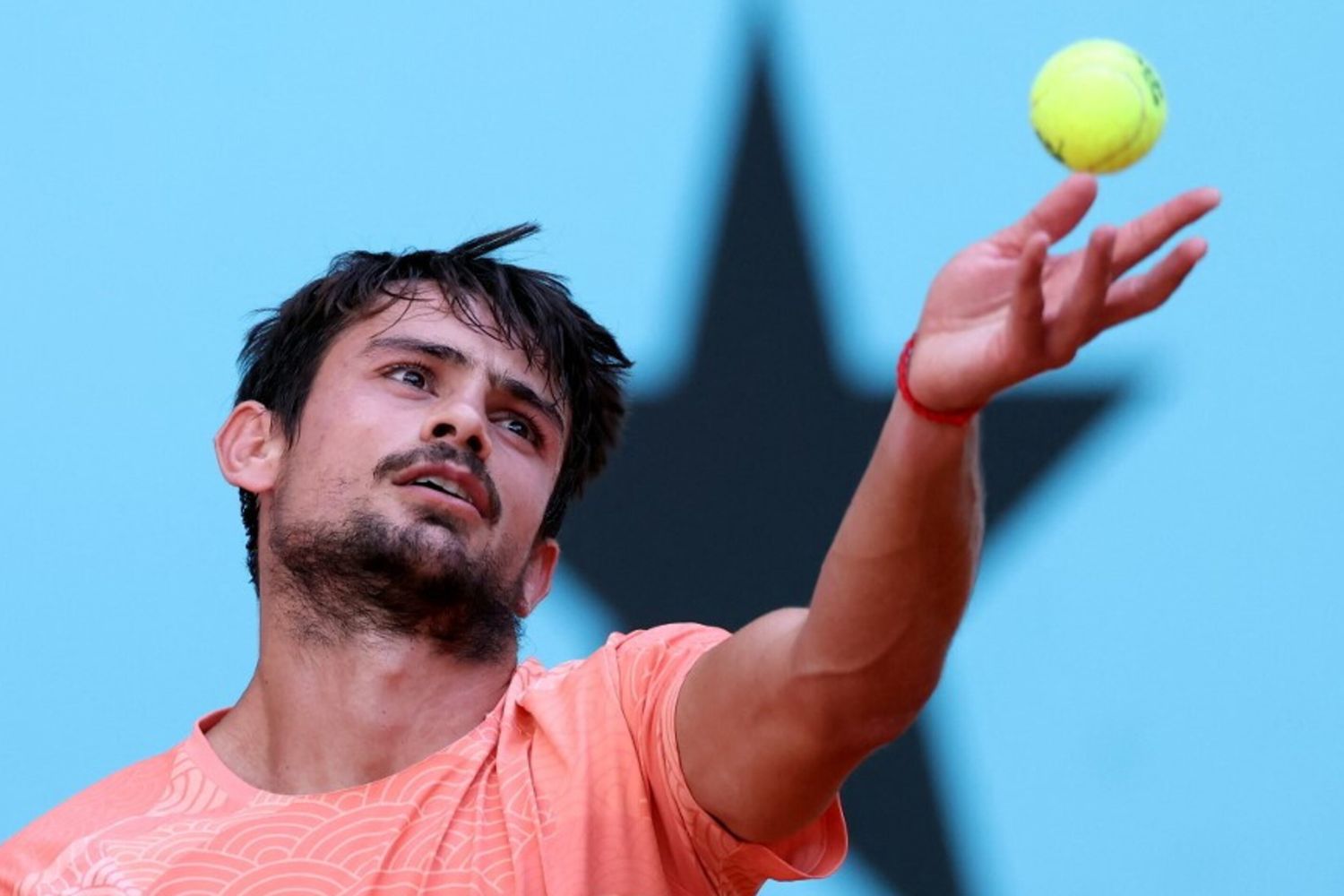 Navone sfida Sinner, "spero di rovinare il suo ritorno". Grande attesa al Foro Italico