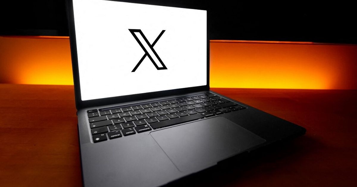 l india ordina a x di bloccare oltre 8 000 account