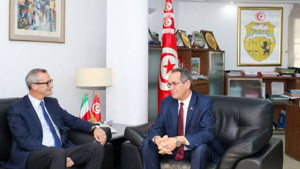 Bando congiunto per finanziamenti per lo sviluppo della ricerca universitaria tra Tunisia e Italia
