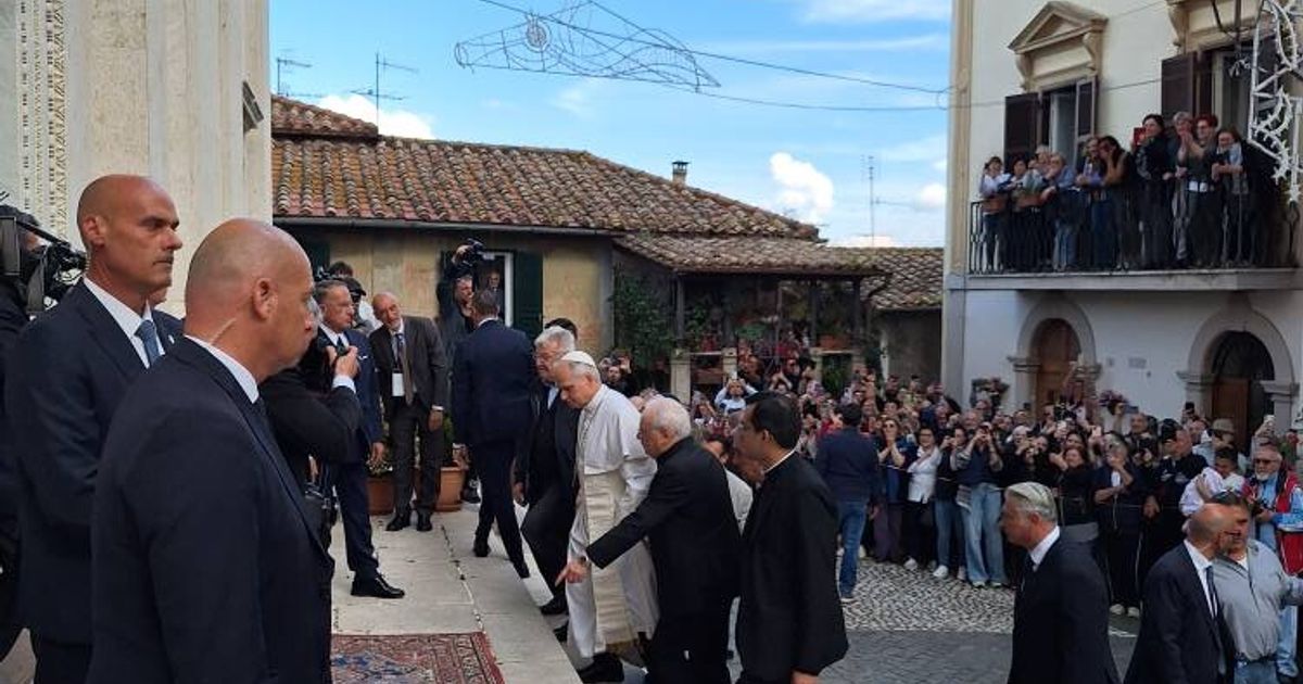 Papa Leone XIV visita a sorpresa il santuario di Genazzano
