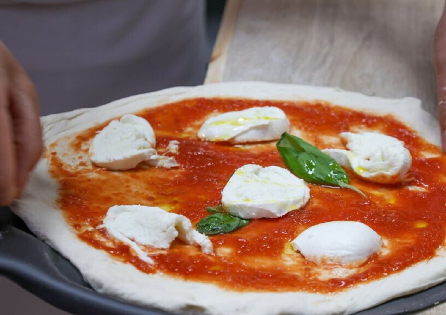Il 'caro-pizza': ecco in quali città d'Italia costa di più