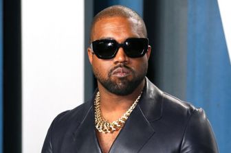 kanye-west-polemica-heil-hitler-rimozione