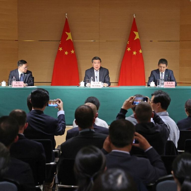 Dazi, sospensione tariffe tra Usa e Cina