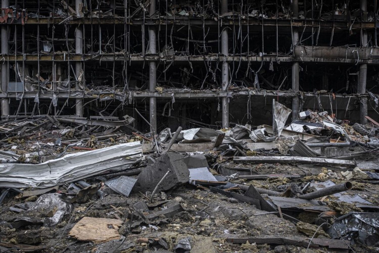 Primo colloquio tra Zelensky e Papa Leone XIV