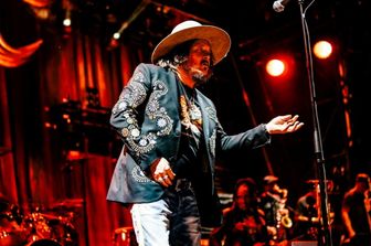zucchero sugar fornaciari arena verona date
