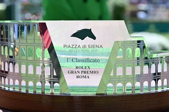 equitazione-concorso-internazionale-piazza-siena-montepremi