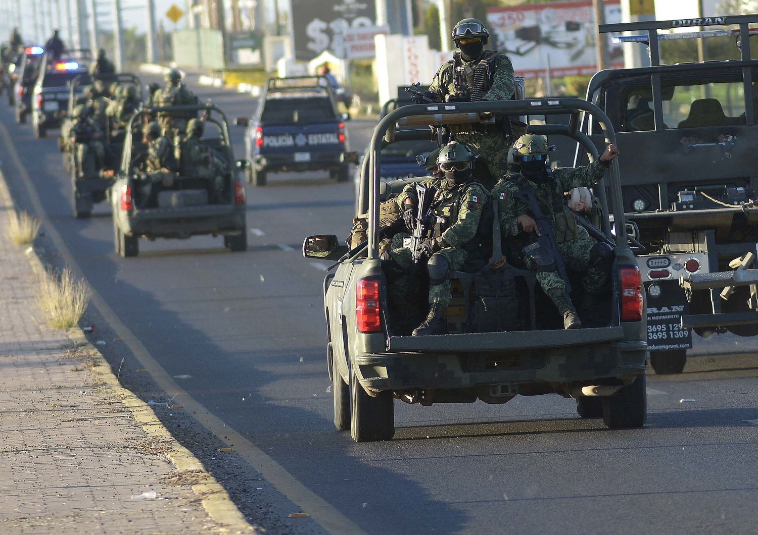 L'esercito messicano si schiera contro il cartello di Sinaloa in rivolta per l'arresto del figlio di &quot;El Chapo&quot;&nbsp;