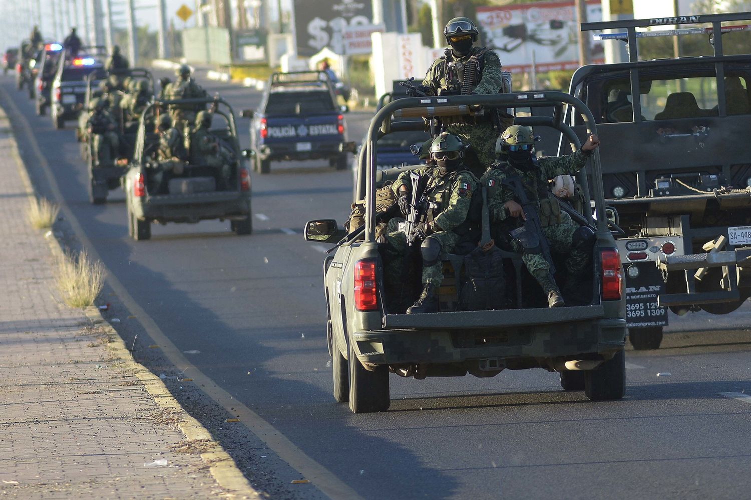 L'esercito messicano si schiera contro il cartello di Sinaloa in rivolta per l'arresto del figlio di &quot;El Chapo&quot;&nbsp;