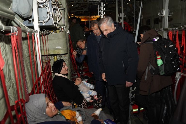 Un autre groupe de mineurs de Gaza est attendu en Italie pour des soins