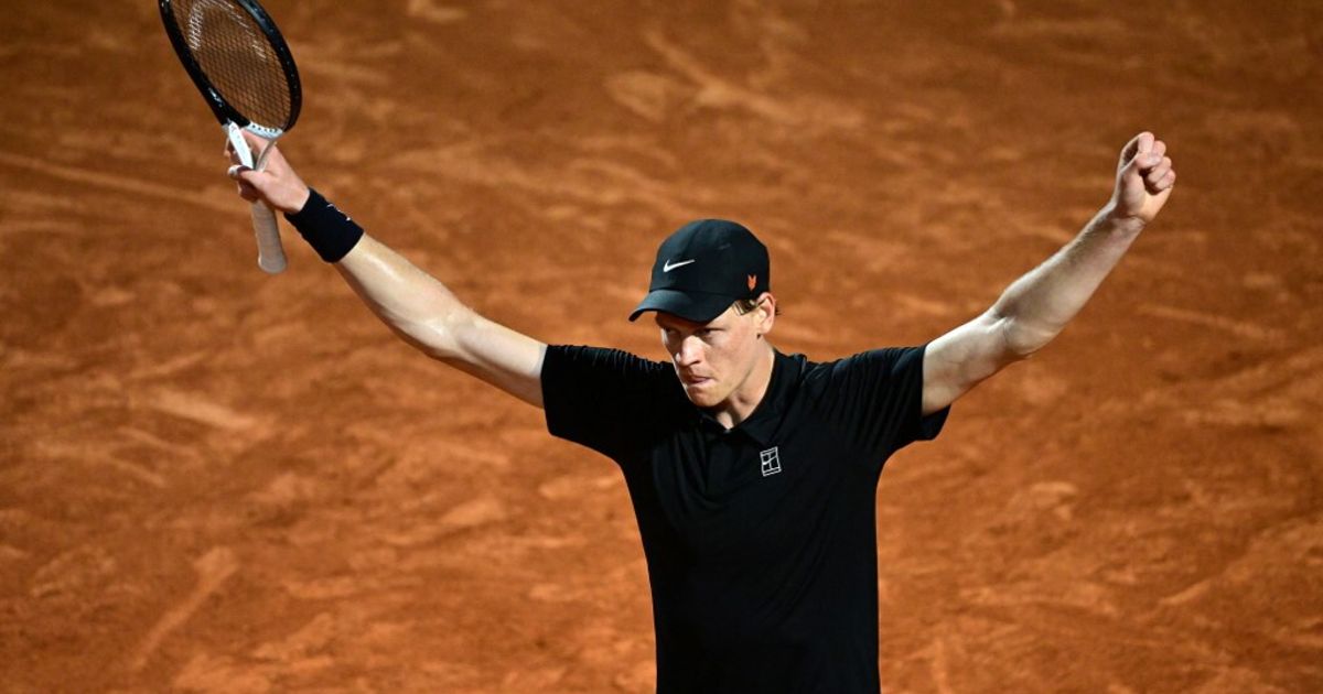 Jannik Sinner è ai quarti di finale degli Internazionali di Roma