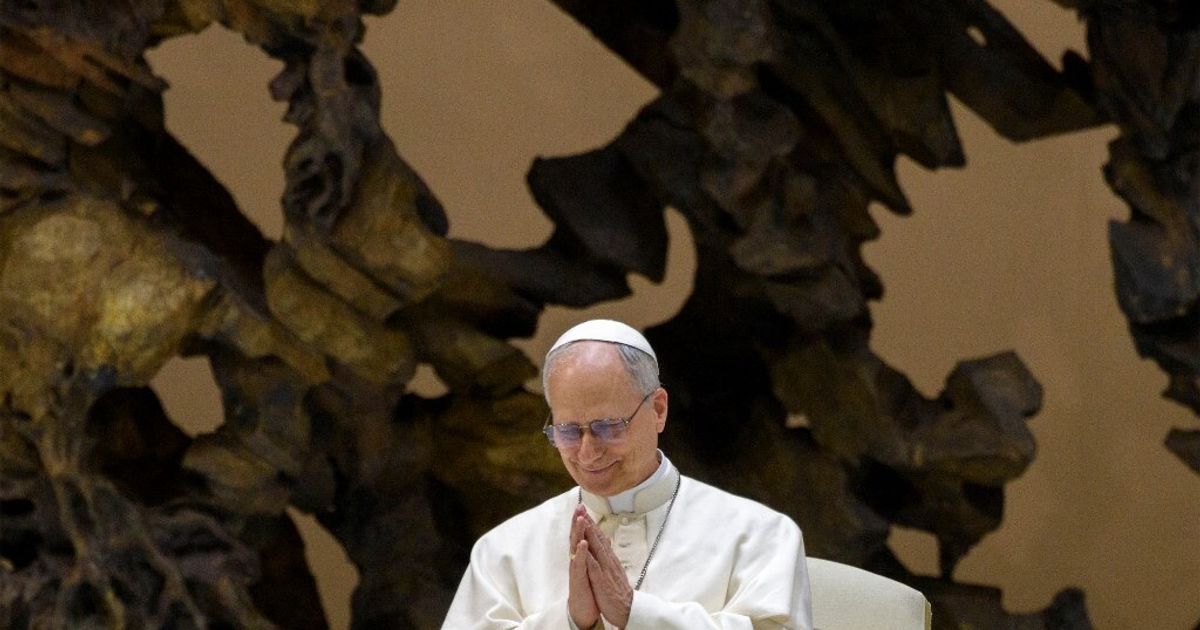 l appello del papa ai potenti negoziamo per la pace 