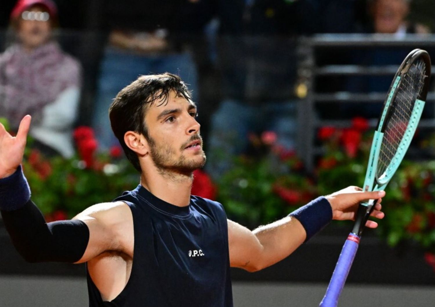 MUsetti batte Zverev a Roma