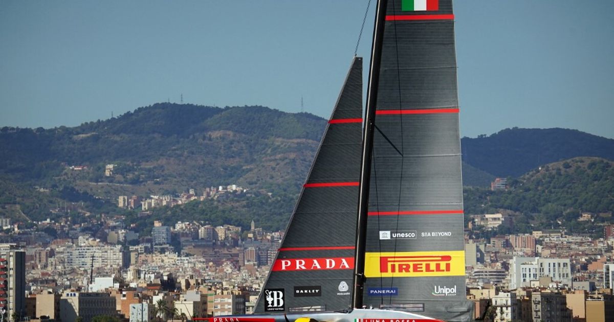 l annuncio di meloni l america s cup per la prima volta in italia a napoli 