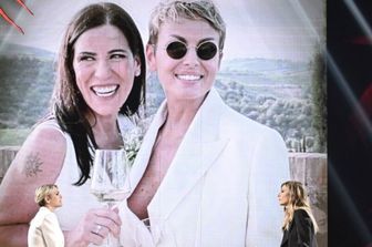 Francesca Pascale: &quot;Renzi? mi corteggia anche un po&#39;, ma preferisco Agnese&quot;