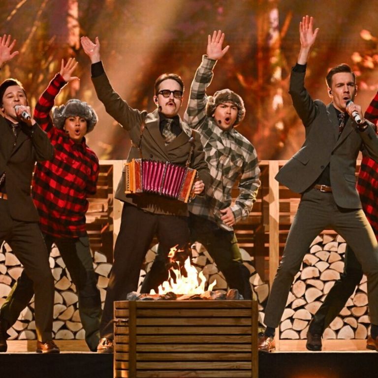 Finnishg group Kaj, representing Sweden with the song "Bara Bada Bastu”