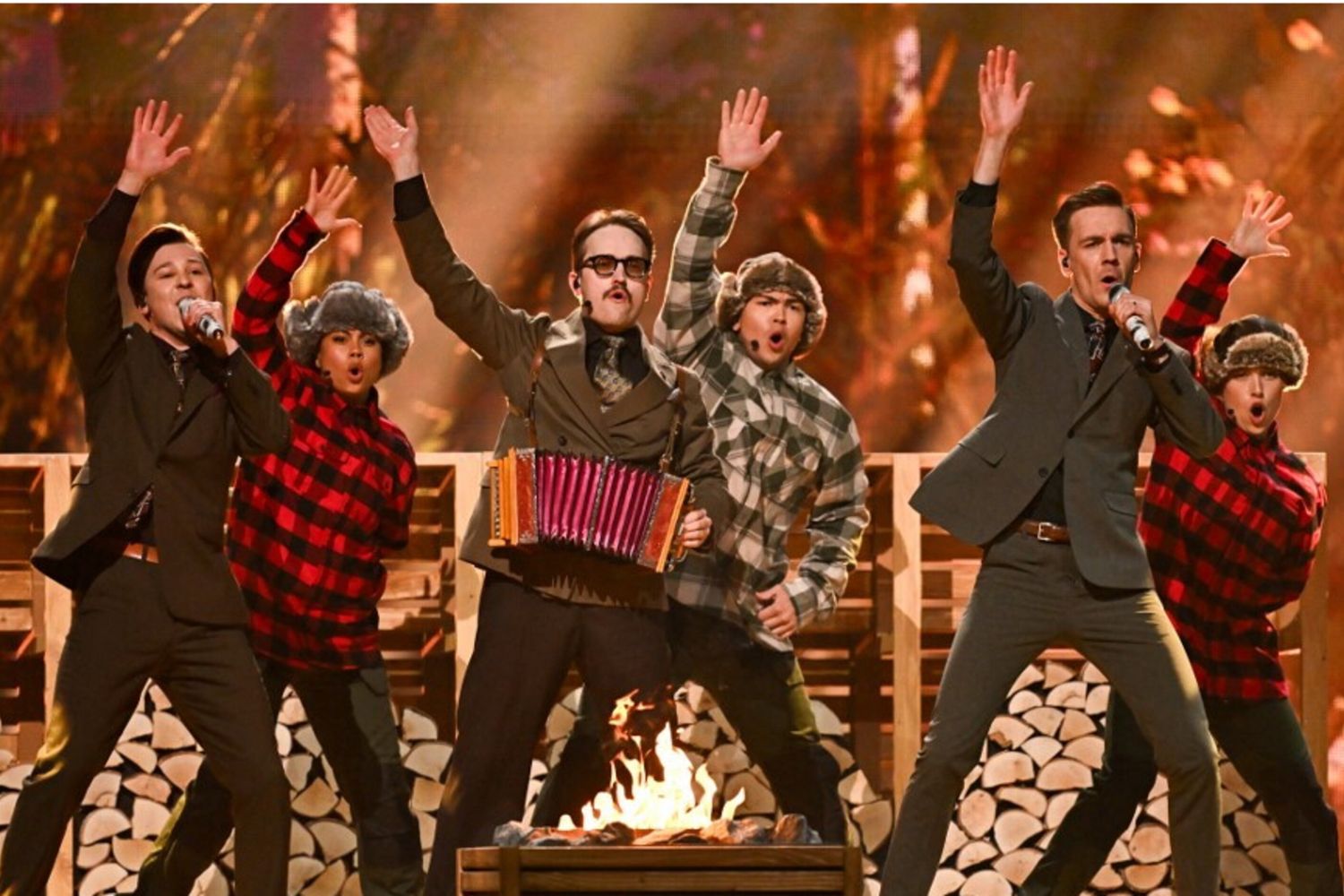 Finnishg group Kaj, representing Sweden with the song "Bara Bada Bastu”