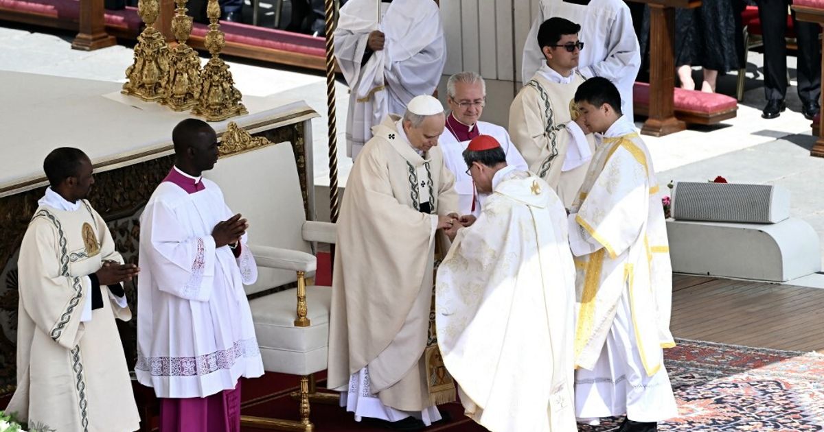 Leone XIV: "Sono stato scelto senza merito, con timore e tremore"
