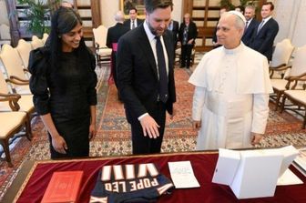 Il vicepresidente Usa JD Vance e il Papa Leone XIV