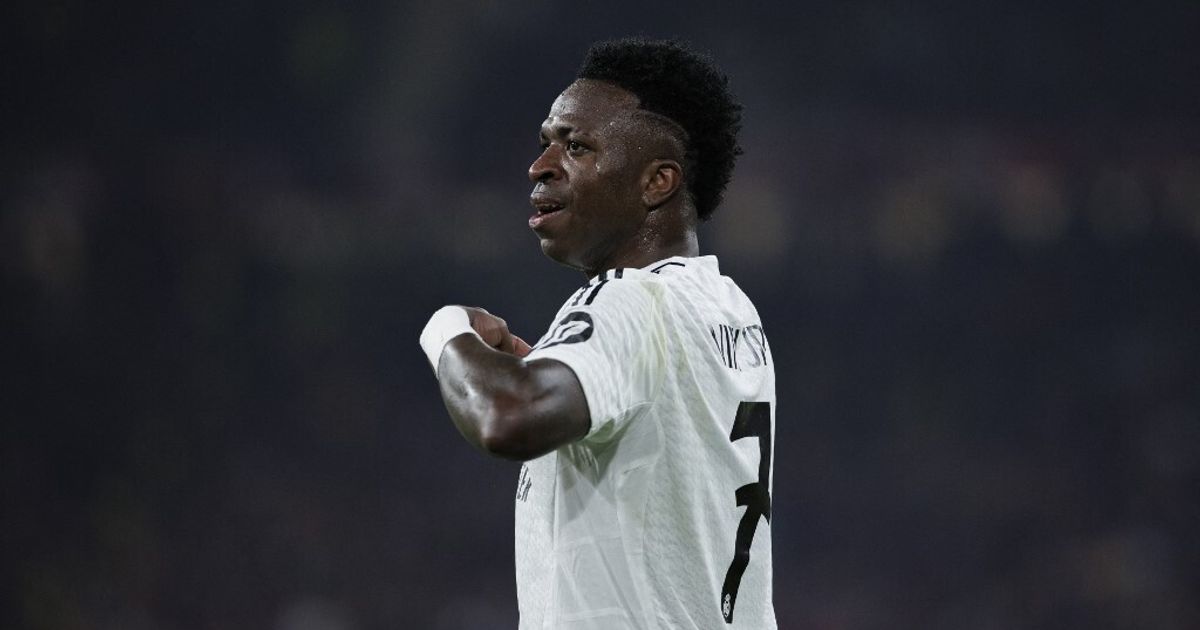 insulti razzisti a vinicius un anno di carcere a 5 tifosi del valladolid