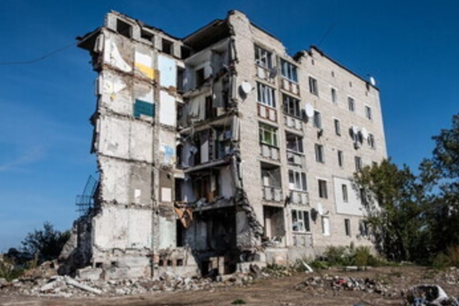 Palazzo bombardato a Kiev