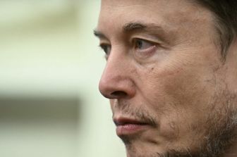 Musk, dopo il down globale di X: “Torno a lavorare a tempo pieno"