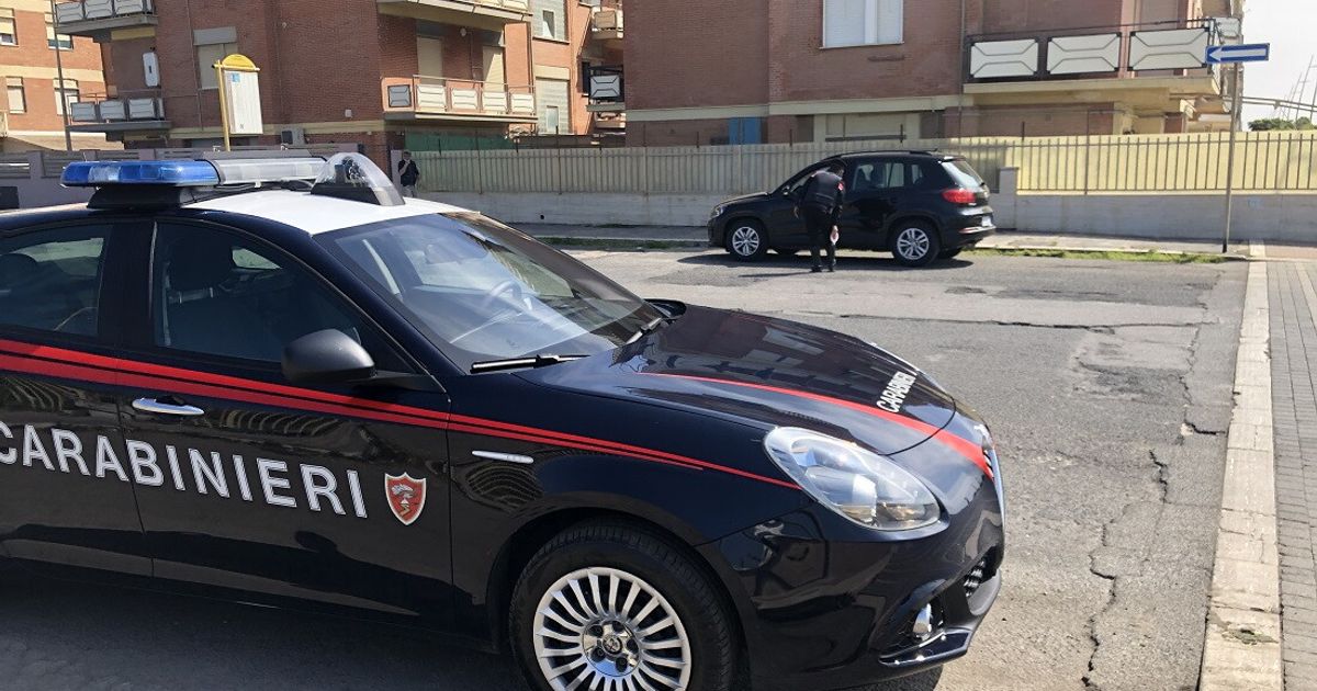 Violenta una donna in strada nel cosentino, fermato un venticinquenne